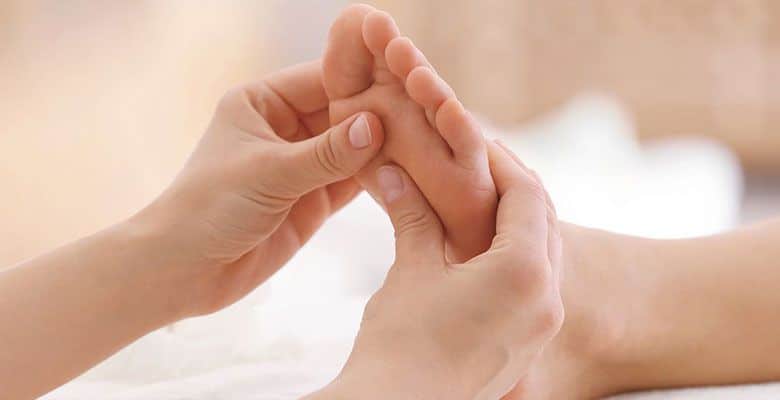 Top 5 Reasons to Become a Reflexologist